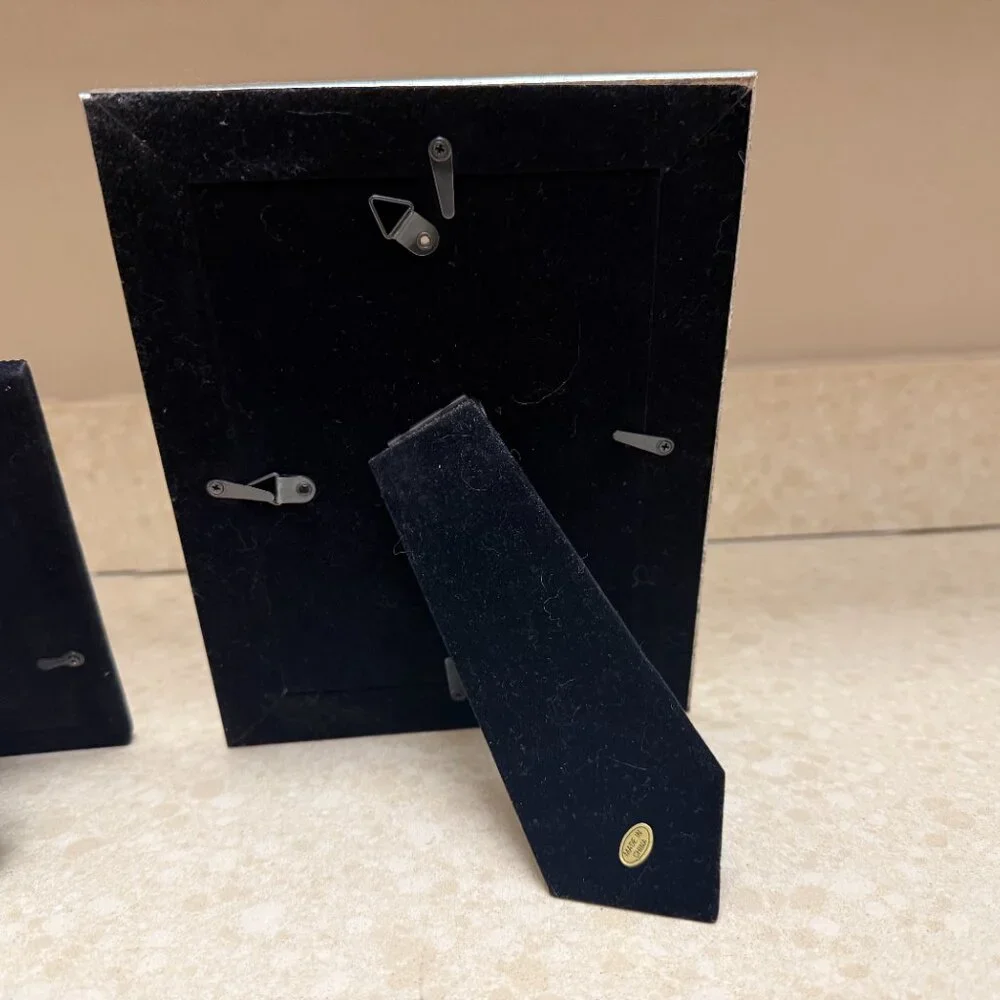 3 - Picture Frames